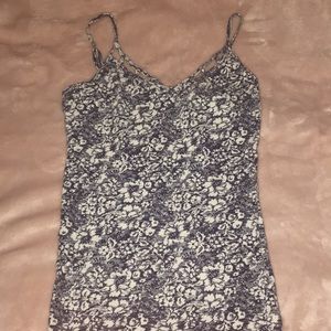 Aeropostale V neck tank